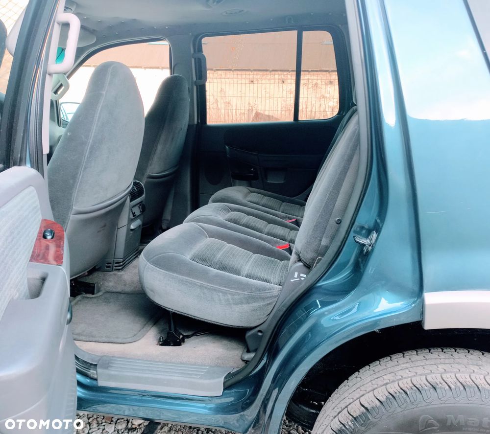 Ford Explorer 4.0 - 17