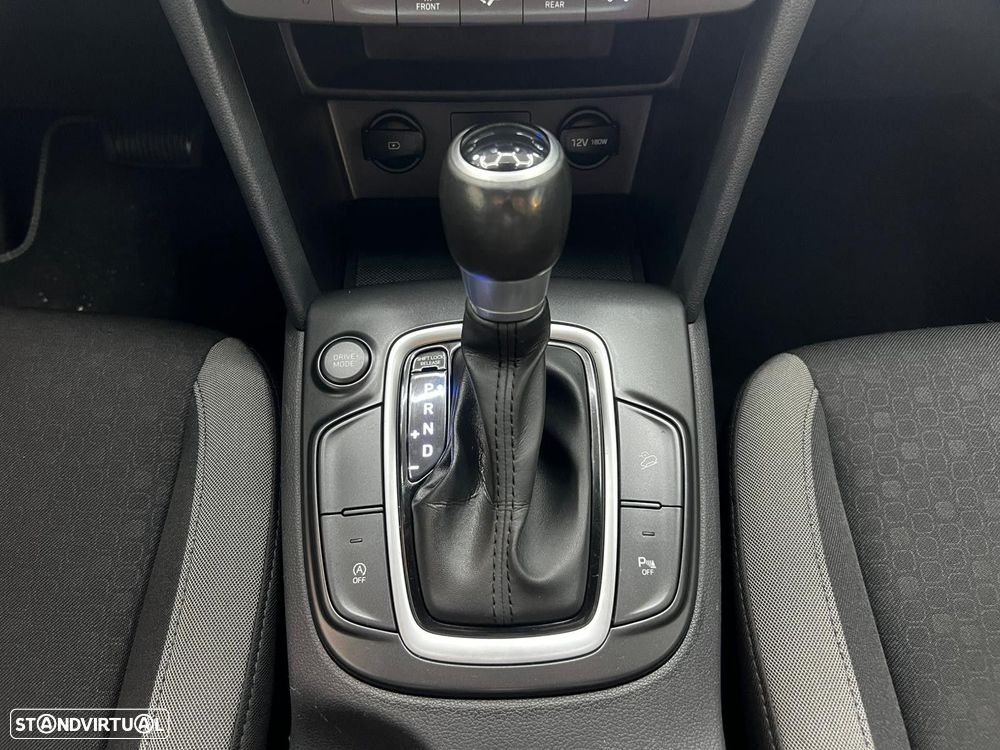 Hyundai Kauai 1.6 CRDi Premium DCT - 28