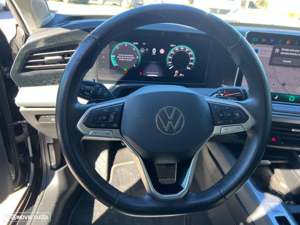 VW Passat Variant 2.0 TDi Business DSG - 17