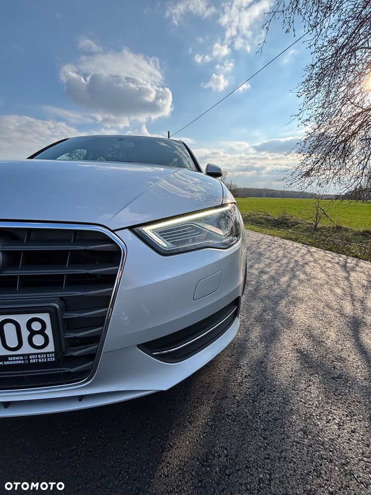 Audi A3 Sportback 1.4 TFSI Ambiente - 9