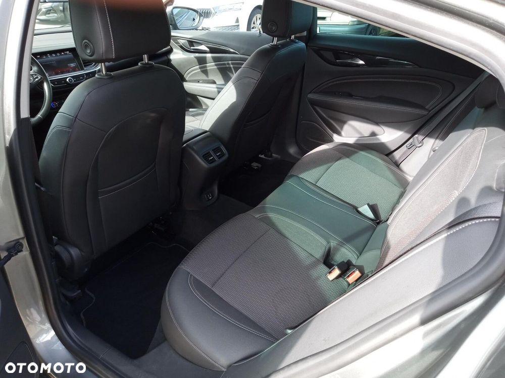 Opel Insignia 2.0 CDTI Innovation S&S - 27