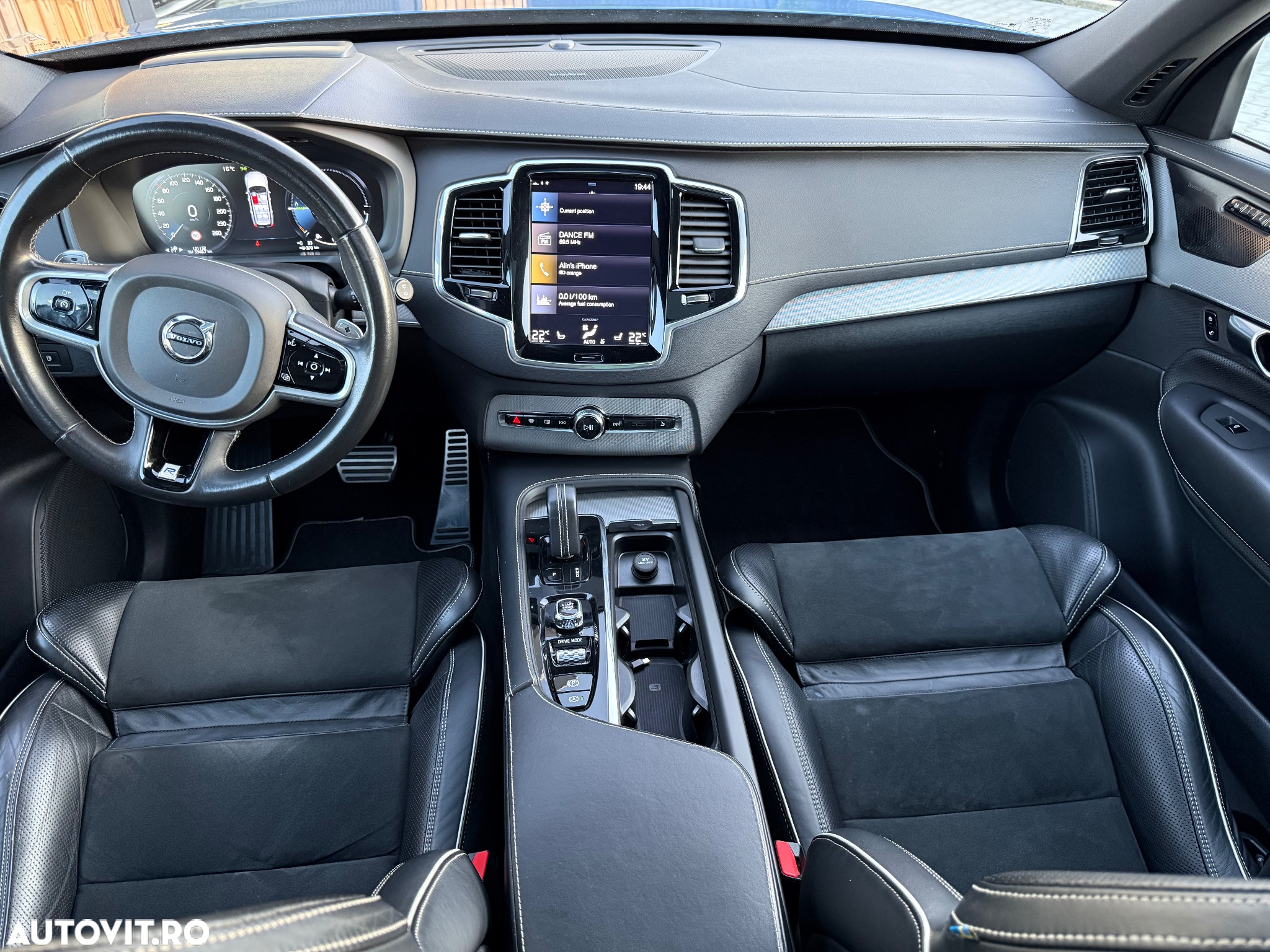 Volvo XC 90 T8 AWD Recharge Geartronic RDesign - 24