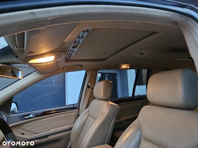 Mercedes-Benz GL 320 CDI - 10