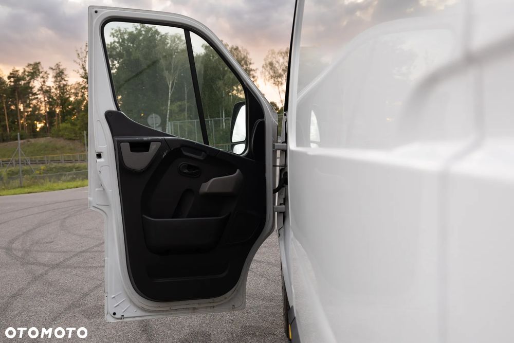 Renault Master - 30