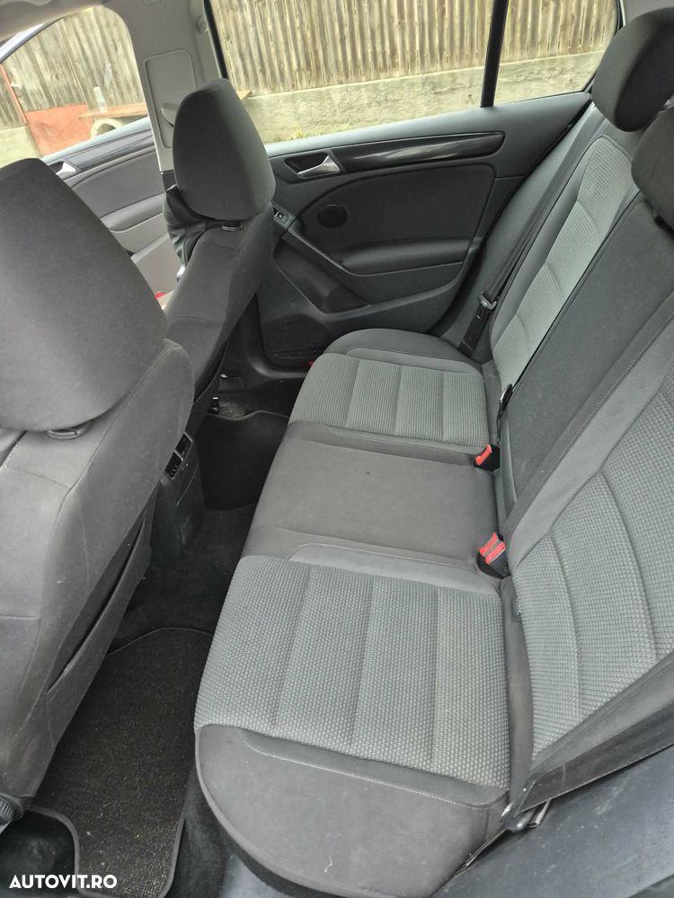 Volkswagen Golf 1.6 TDI BlueMotion Technology DPF Comfortline DSG - 8