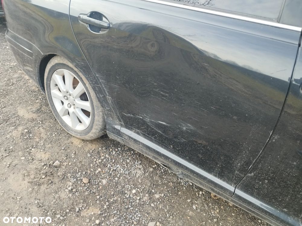 Toyota Avensis 1.8 Sol plus NAVI - 7