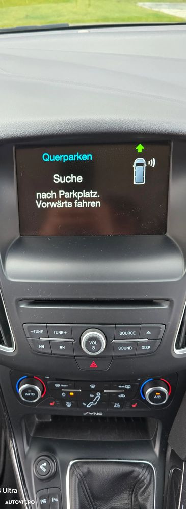 Ford Focus 1.0 EcoBoost Start Stop Titanium - 11