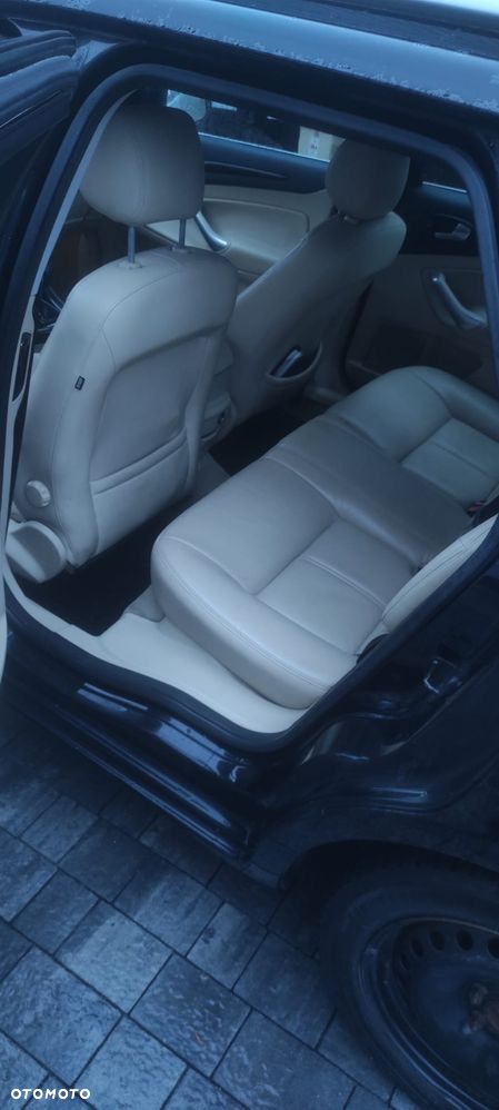 Ford Mondeo 1.8 TDCi Ghia - 8