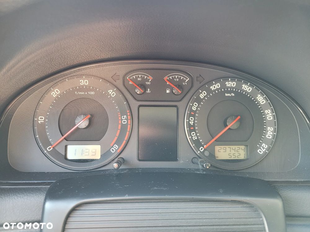 Skoda Superb 1.9 TDI Elegance - 38