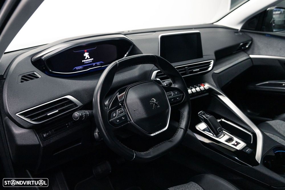 Peugeot 5008 1.5 BlueHDi Allure EAT8 - 25