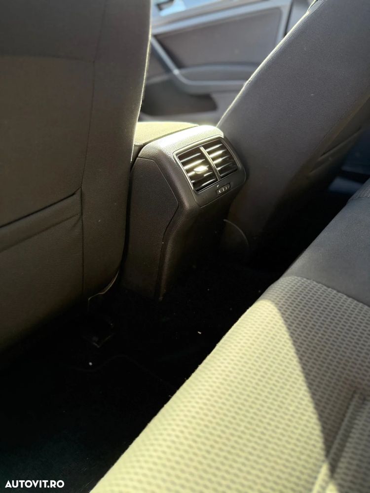 Volkswagen Golf 1.6 TDI Comfortline - 15