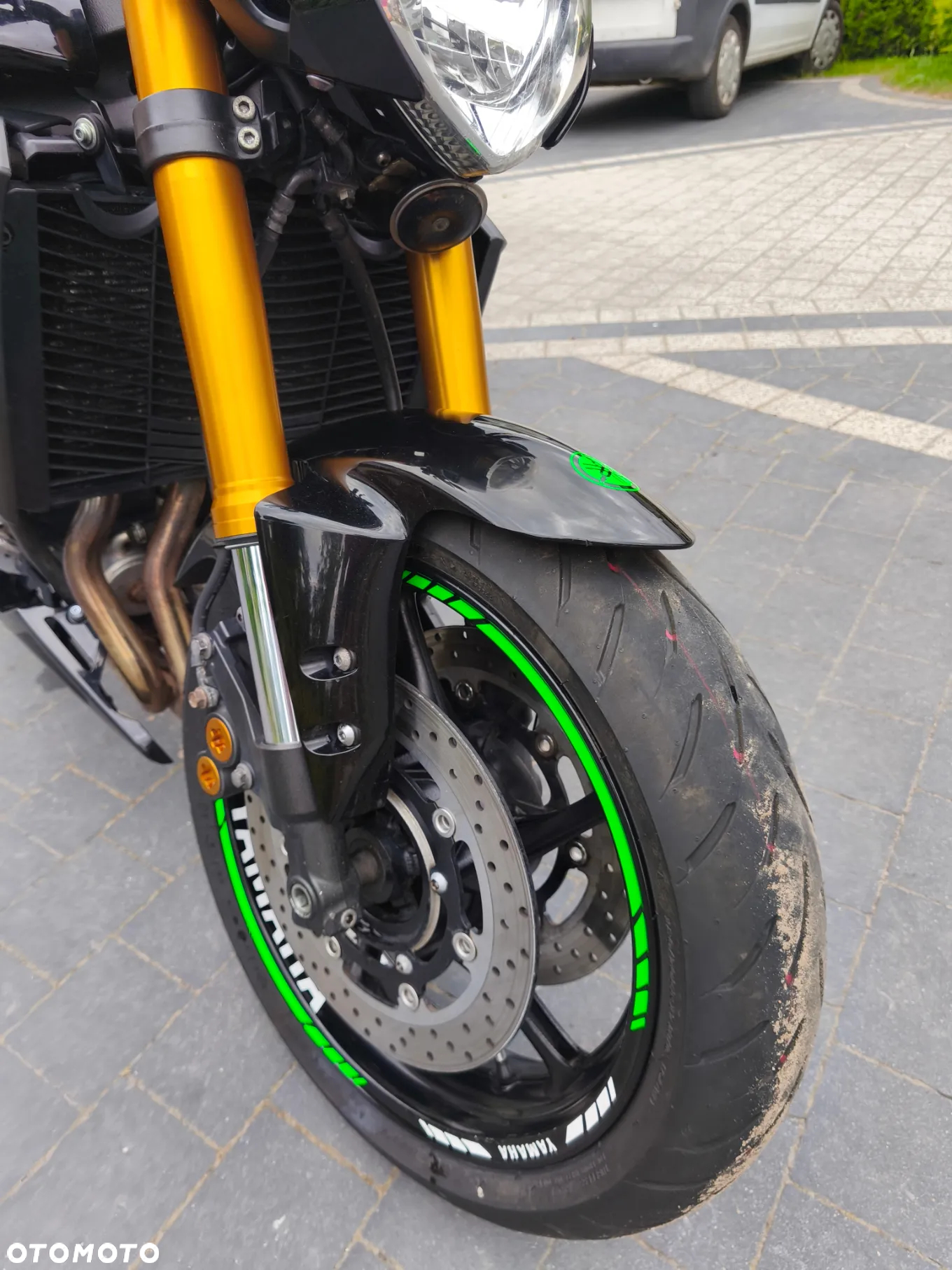 Yamaha FZ8 - 6