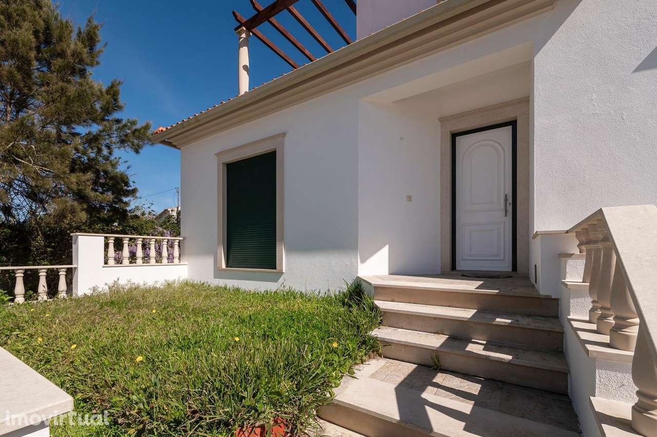 Moradia T5 a 700m da Praia | Jardim, Terraço e Garagem | Salir do... - Grande imagem: 3/46