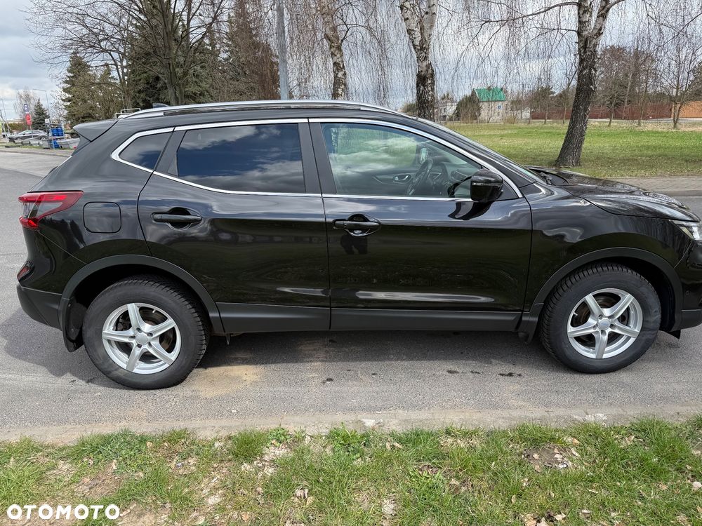 Nissan Qashqai 1.3 DIG-T DCT N-TEC - 4