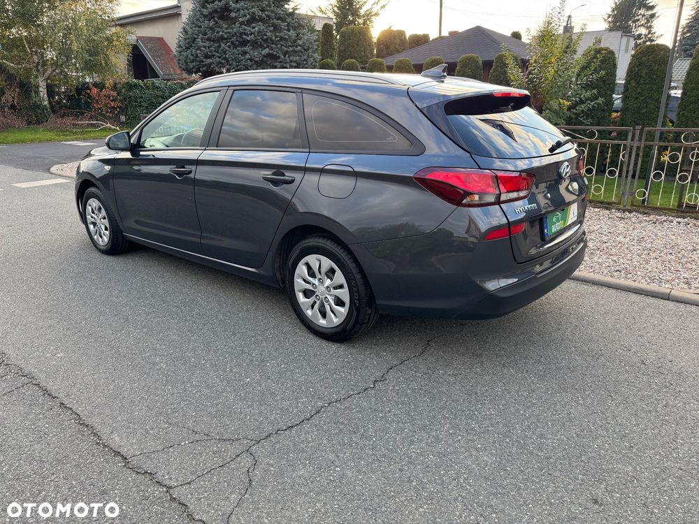 Hyundai i30 1.5 DPI Comfort - 2