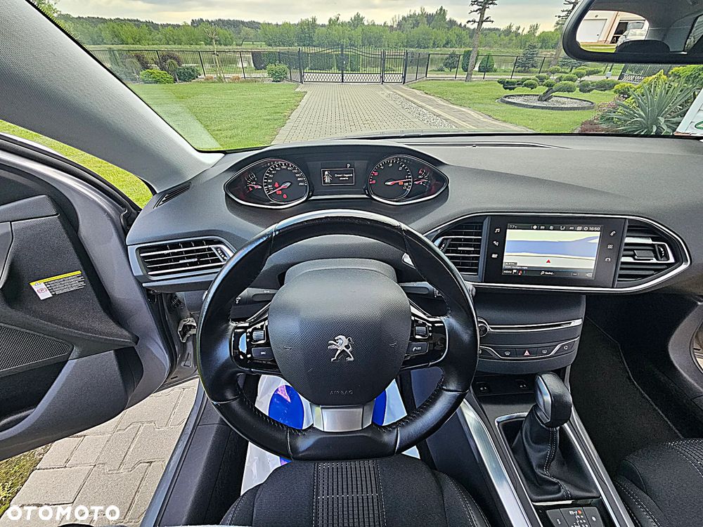 Peugeot 308 BlueHDi 150 EAT6 Stop & Start Allure - 11