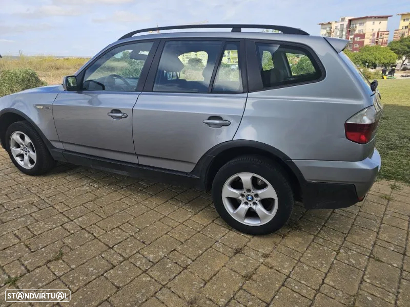 BMW X3 2.0 d - 9