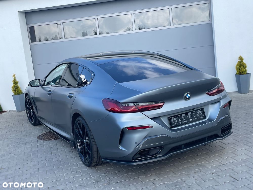 BMW Seria 8 840i - 16