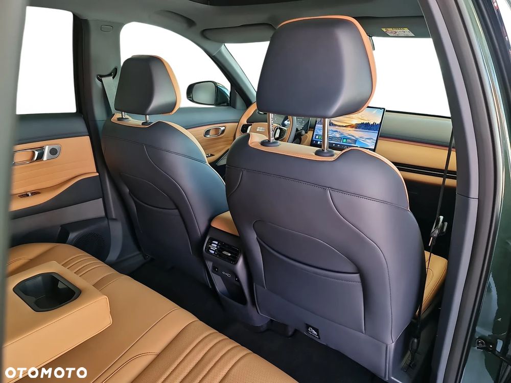 Geely Starray EM-i 1.5 PHEV Max DHT - 24