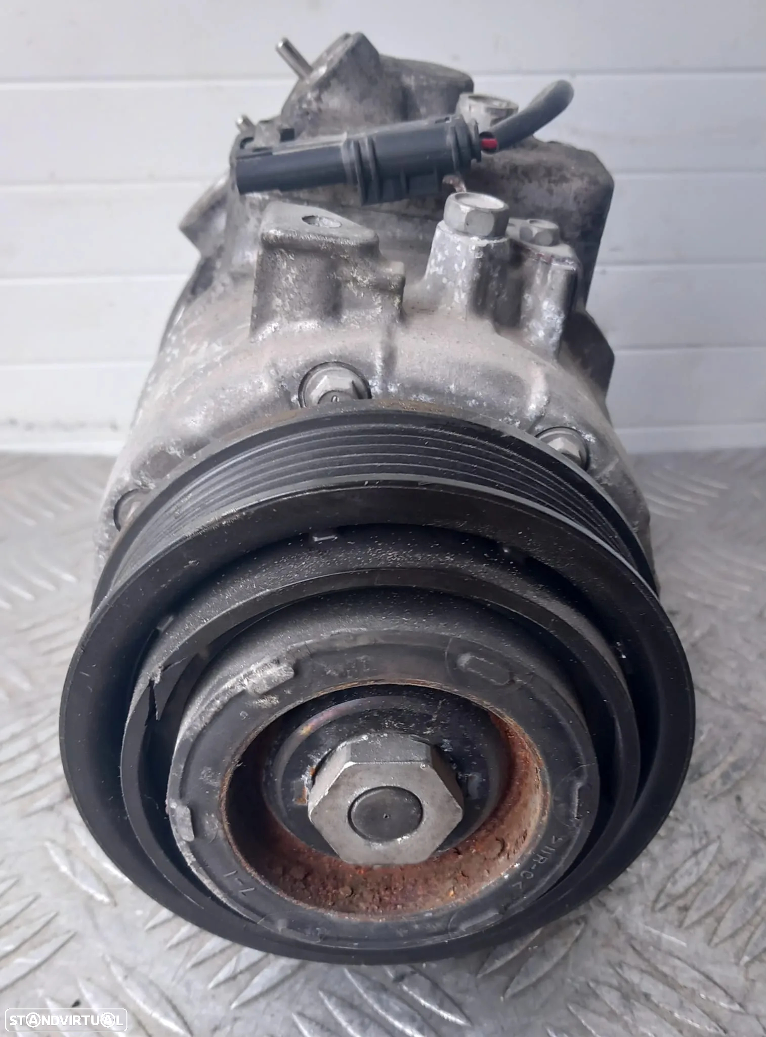 Compressor Ar Condicionado BMW Ref: 64529216467-03/7SEU17A/GE447150-2627 - 2