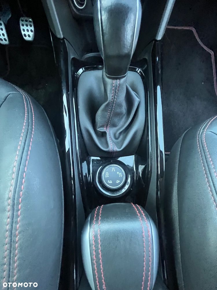 Peugeot 2008 PureTech 110 Stop&Start GT-Line Edition - 34