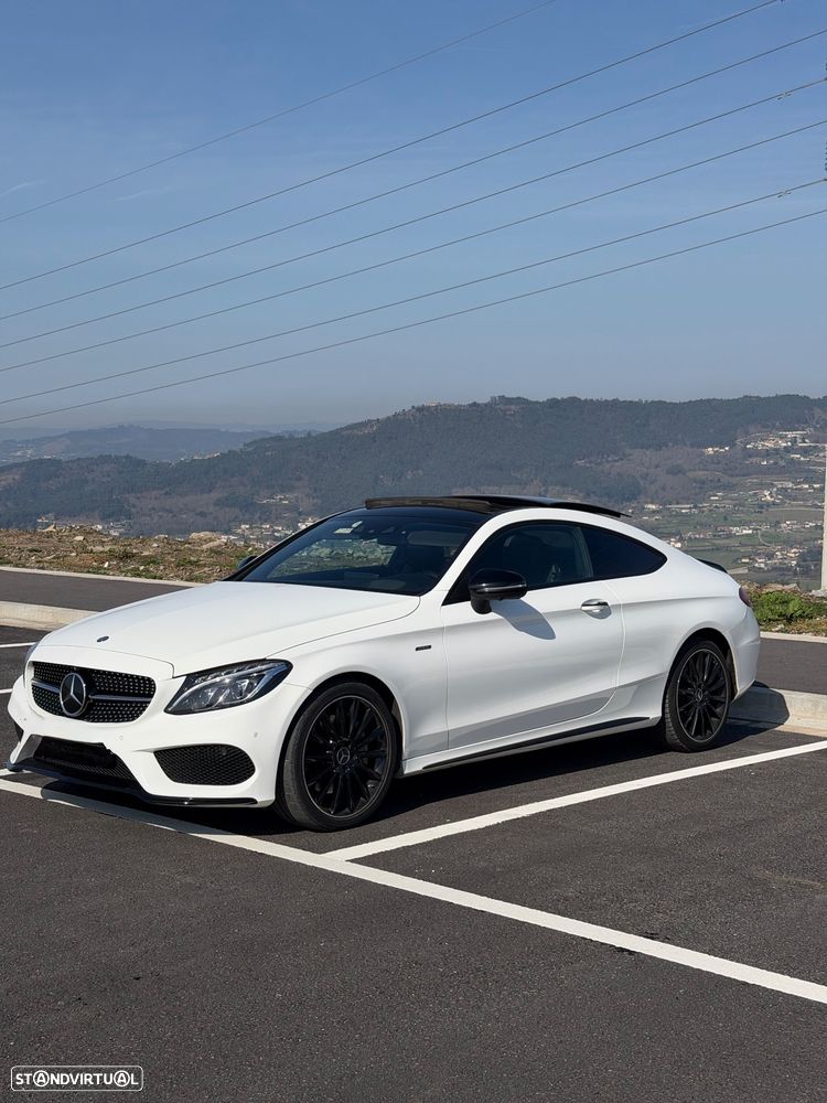 Mercedes-Benz C 250 2016 photo 2