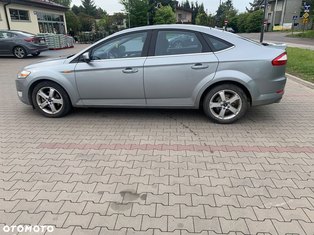 Ford Mondeo 2.5 Titanium S - 2