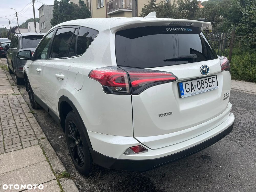 Toyota RAV4 Hybrid Selection 4x2 - 2