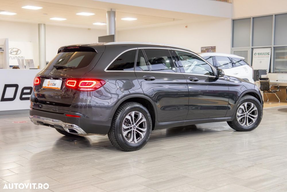Mercedes-Benz GLC 220 d 4Matic 9G-TRONIC - 11