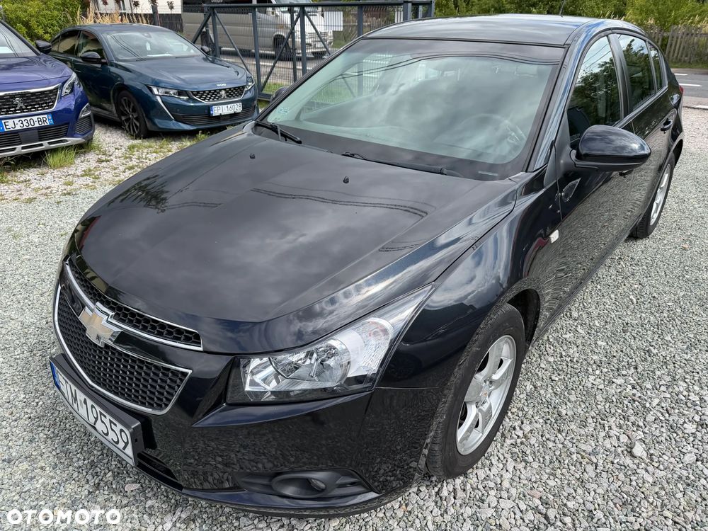 Chevrolet Cruze 1.8 LT - 10