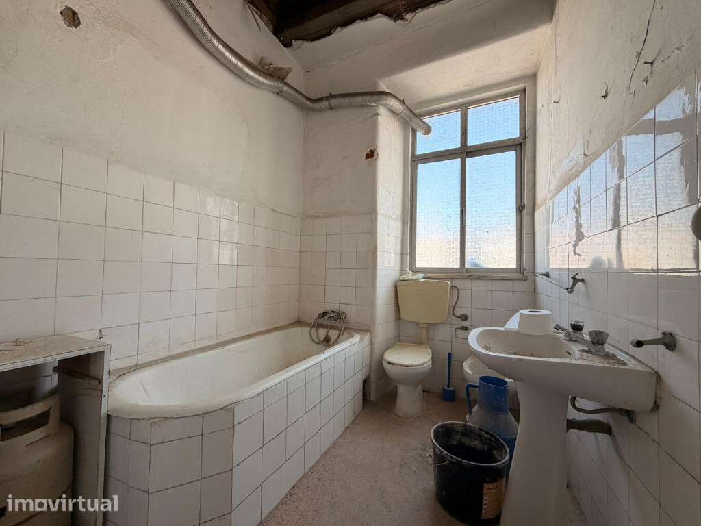 Apartamento T4,Baixa - Grande imagem: 3/9