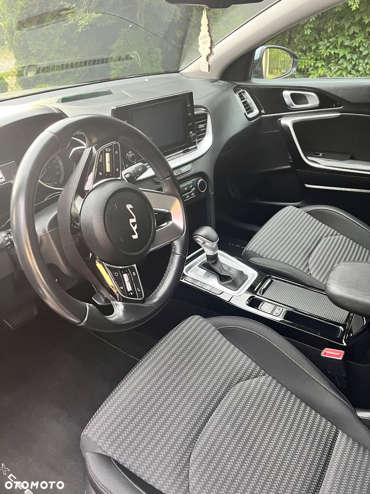 Kia XCeed ver-1-6-gdi-dct6-opf-plug--in--hybrid-platinum-edition - 9