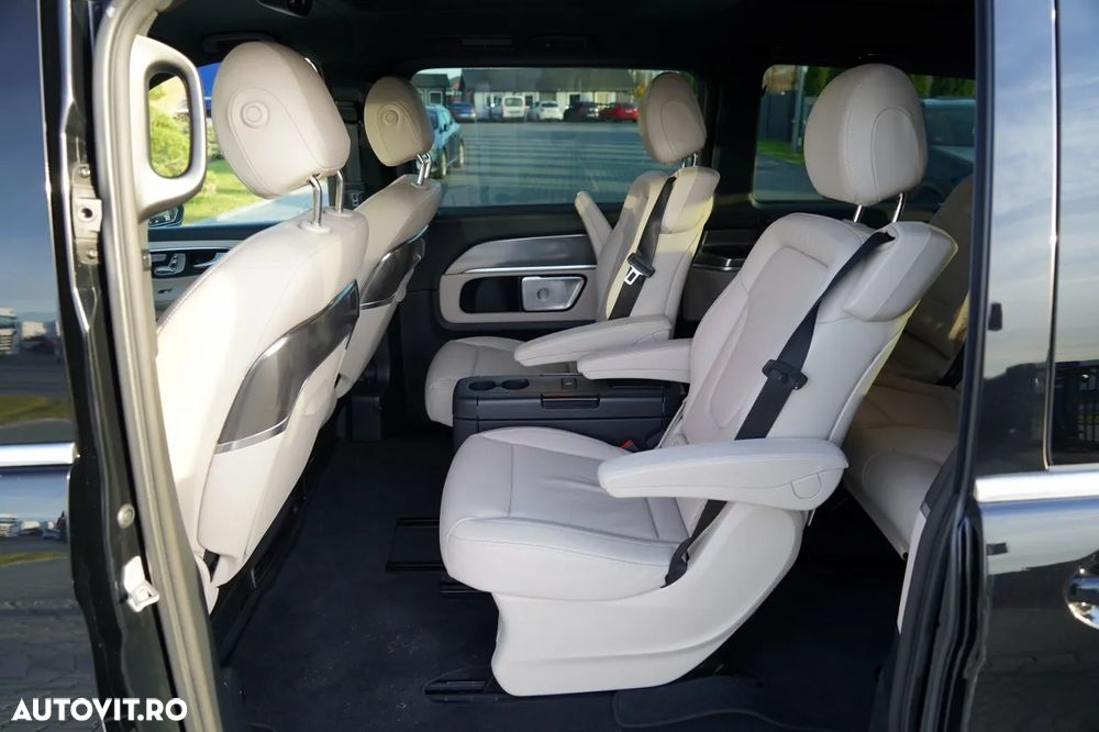 Mercedes-Benz V - 30