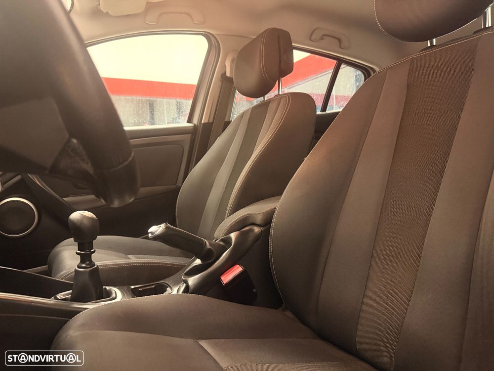 Renault Mégane 1.5 dCi Dynamique - 5