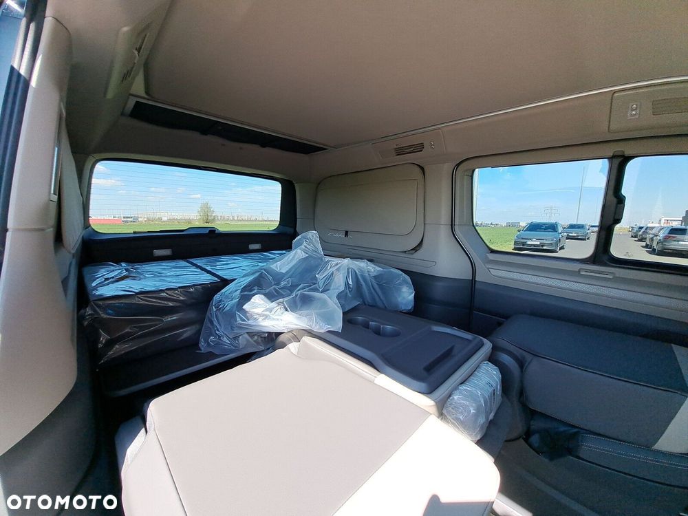 Volkswagen California - 30