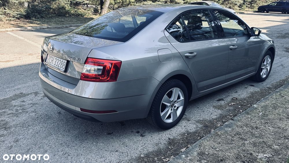 Skoda Octavia 1.4 TSI Business - 9