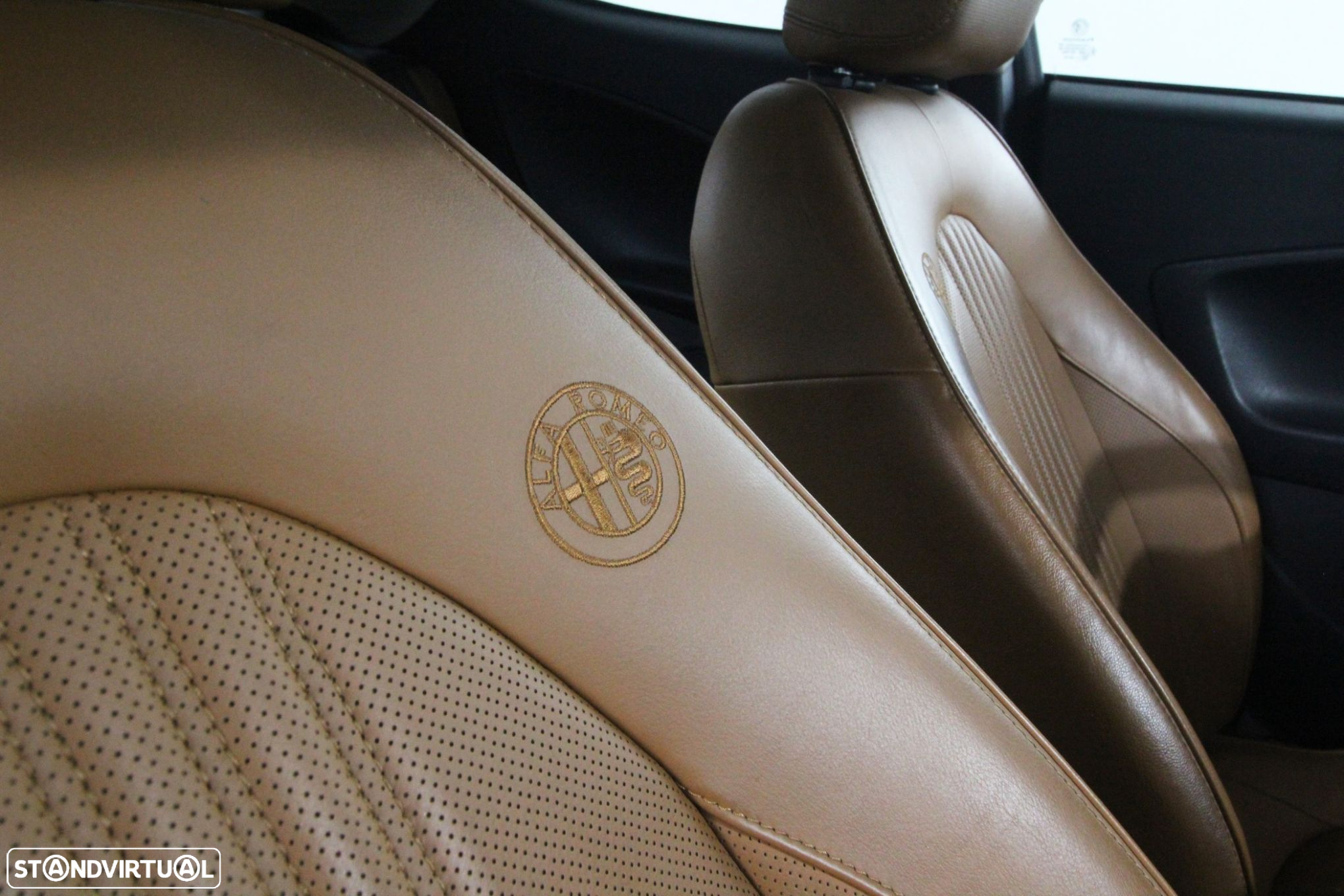 Alfa Romeo MiTo 1.3 JTD Distinctive S&S - 22