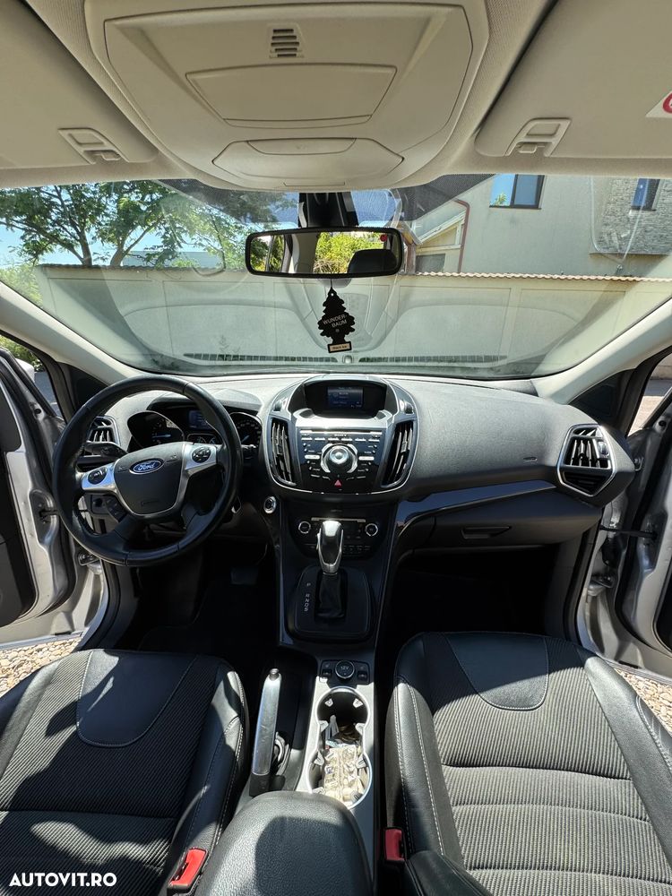 Ford Kuga 2.0 TDCi Powershift 4WD Titanium - 19