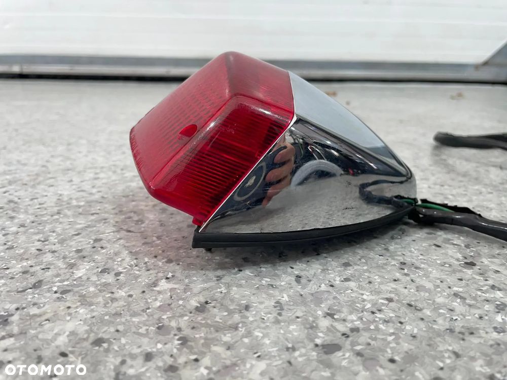 lampa tył Honda VT400,VT600 (nr1200) - 3