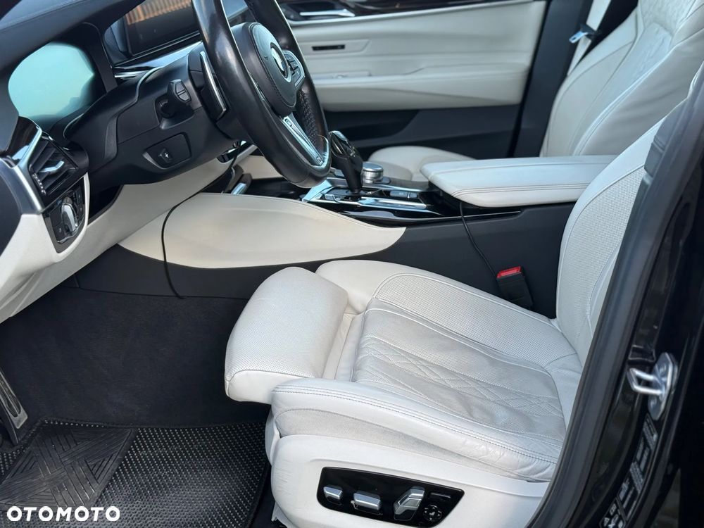 BMW 6GT 640i xDrive M Sport sport - 9