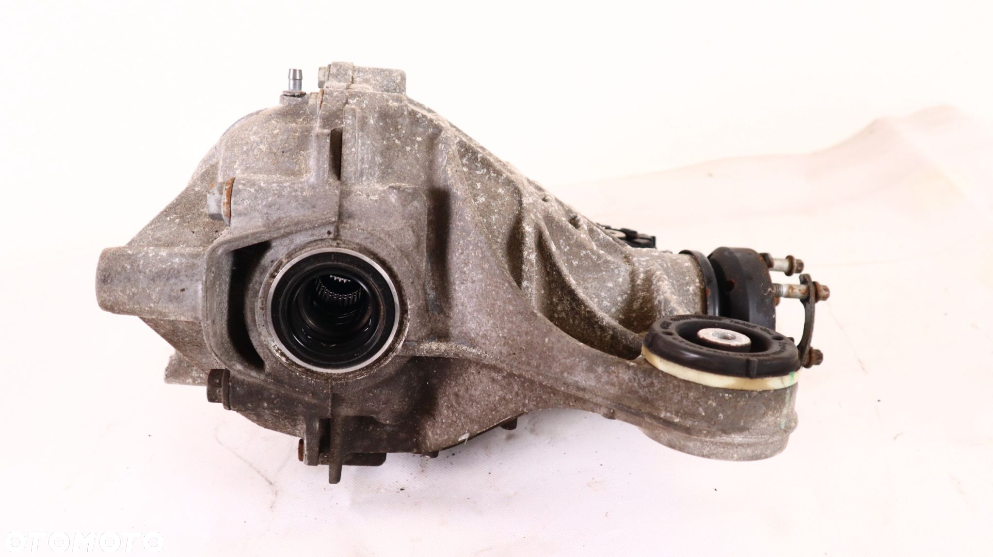 RANGE ROVER VELAR L560 2.0D DYFER MOST TYŁ HK83-4A213-FE - 7