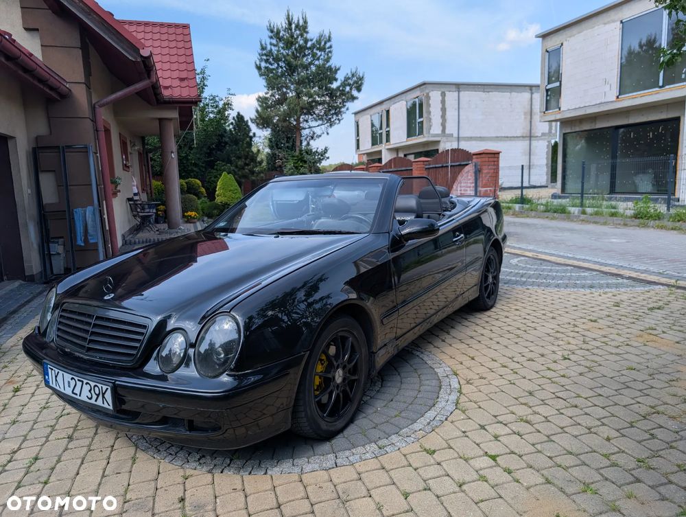 Mercedes-Benz CLK - 1
