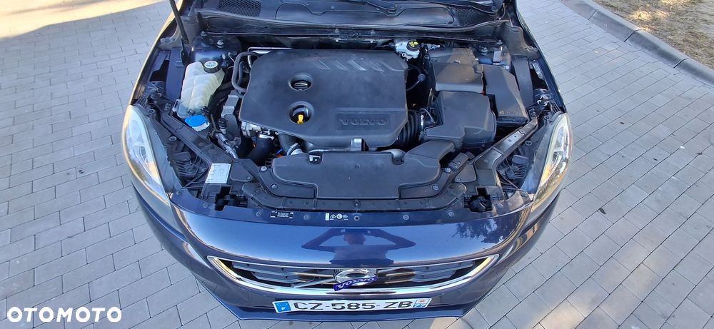 Volvo V40 D2 - 17