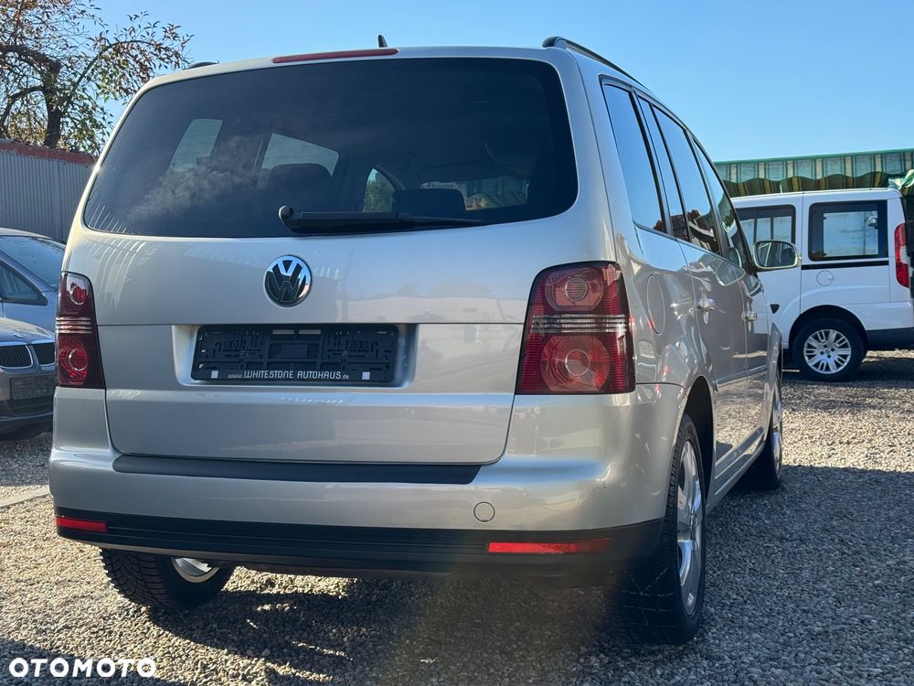 Volkswagen Touran - 7