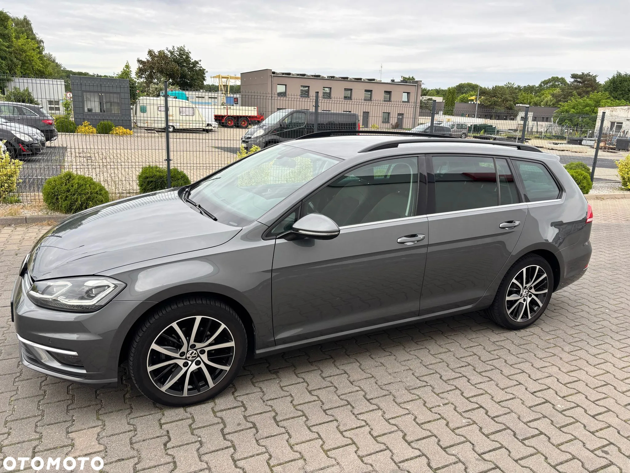 Volkswagen Golf VII 2.0 TDI BMT Highline - 7