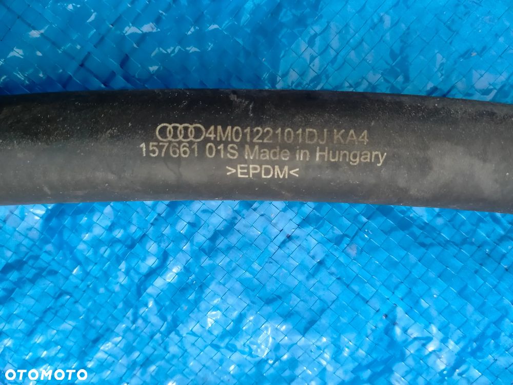 Audi Q7 SQ7  4M 4.0 TDI / Rura Wąż Przewód Wody Chłodnicy 4M0122101DJ 4M0122291B - 4