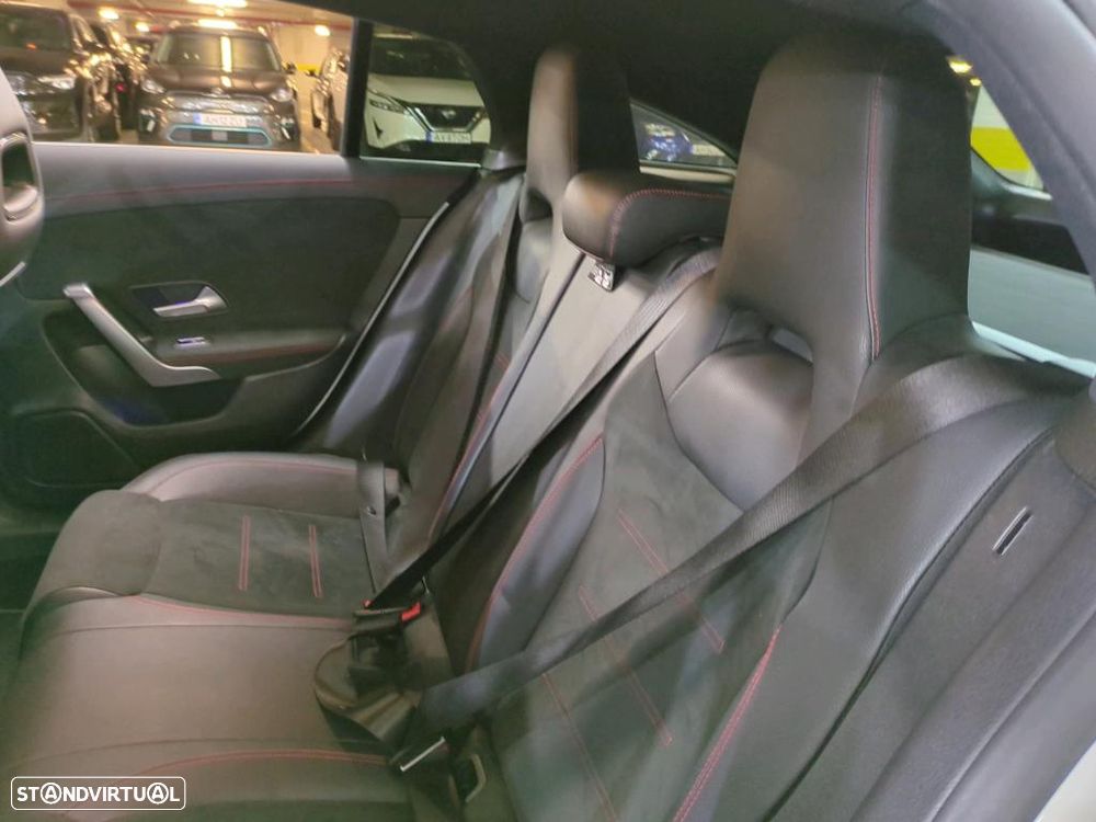 Mercedes-Benz CLA 250 e Shooting Brake AMG Line - 5