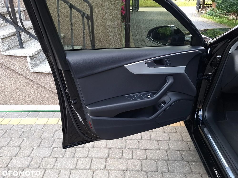 Audi A4 Avant 40 TDI S tronic sport - 12