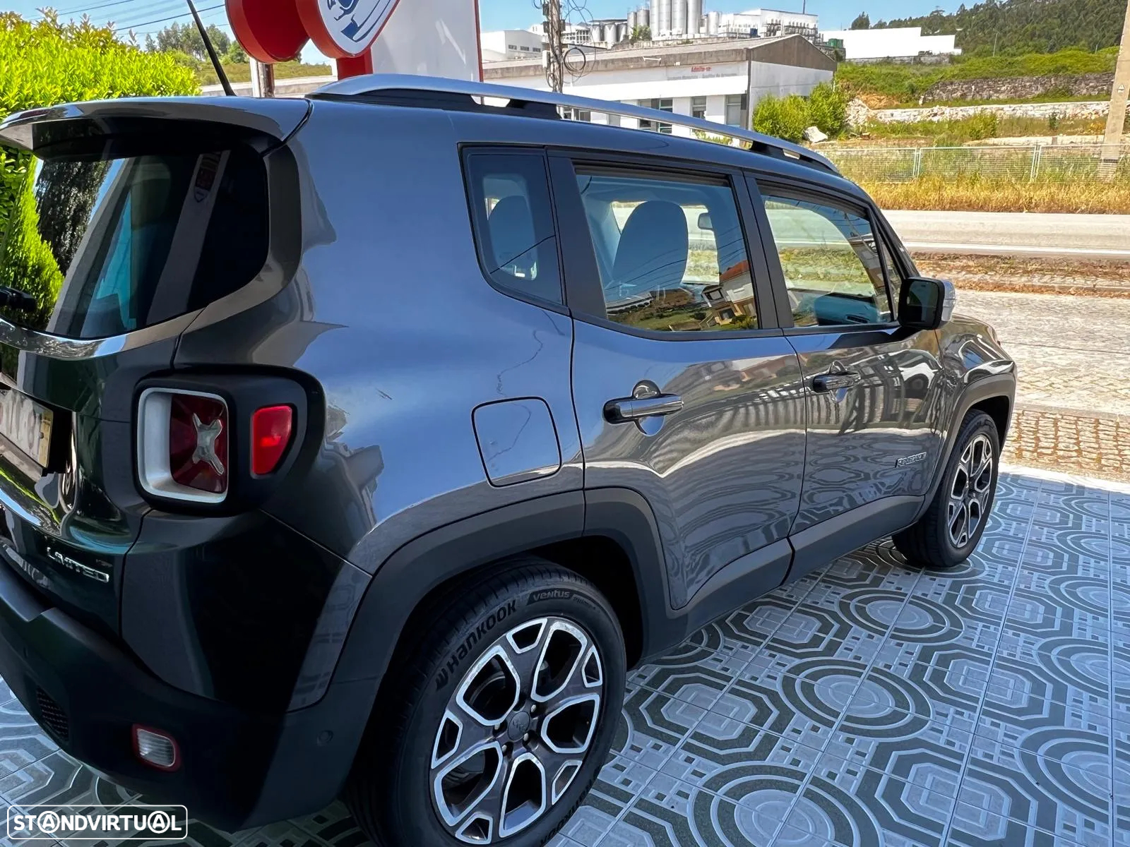 Jeep Renegade 1.6 MJD Limited - 21