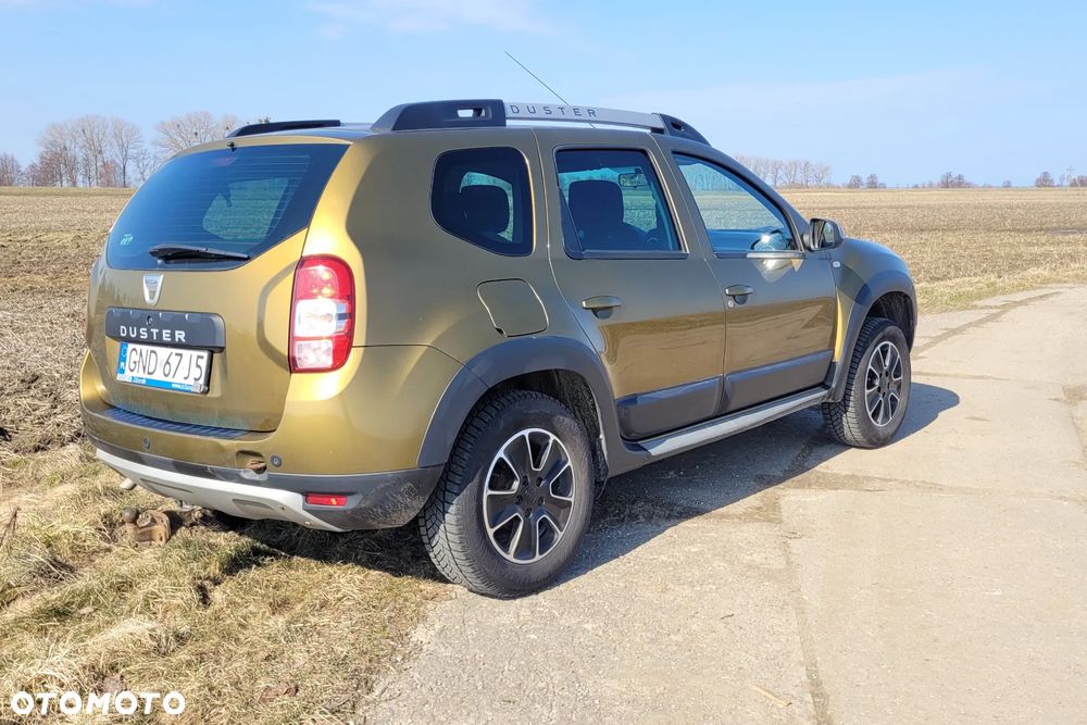 Dacia Duster 1.6 SCe Urban Explorer S&S - 13